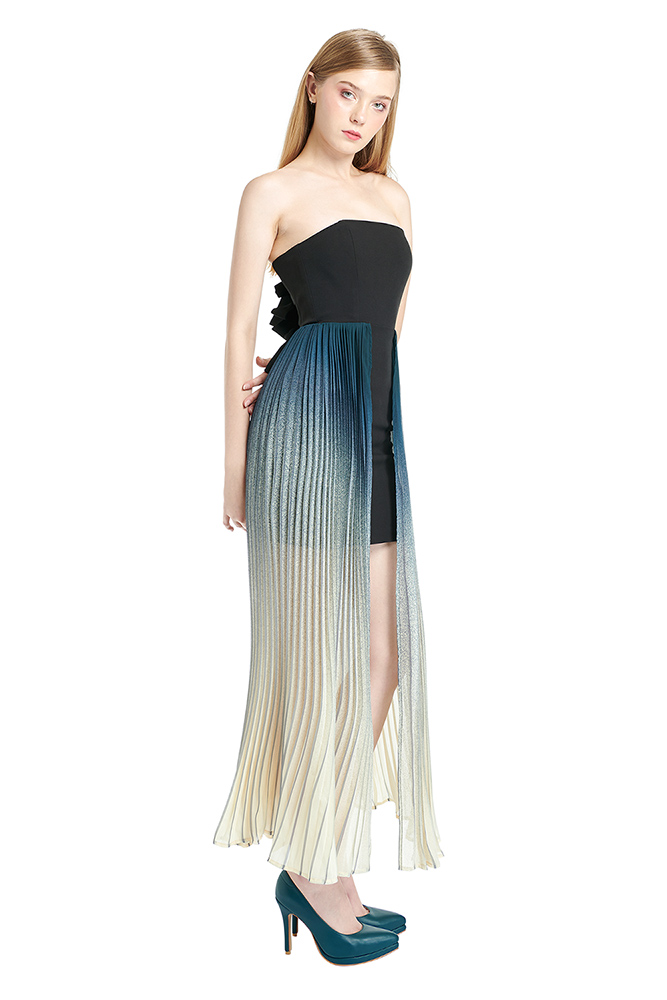 side view of the dress